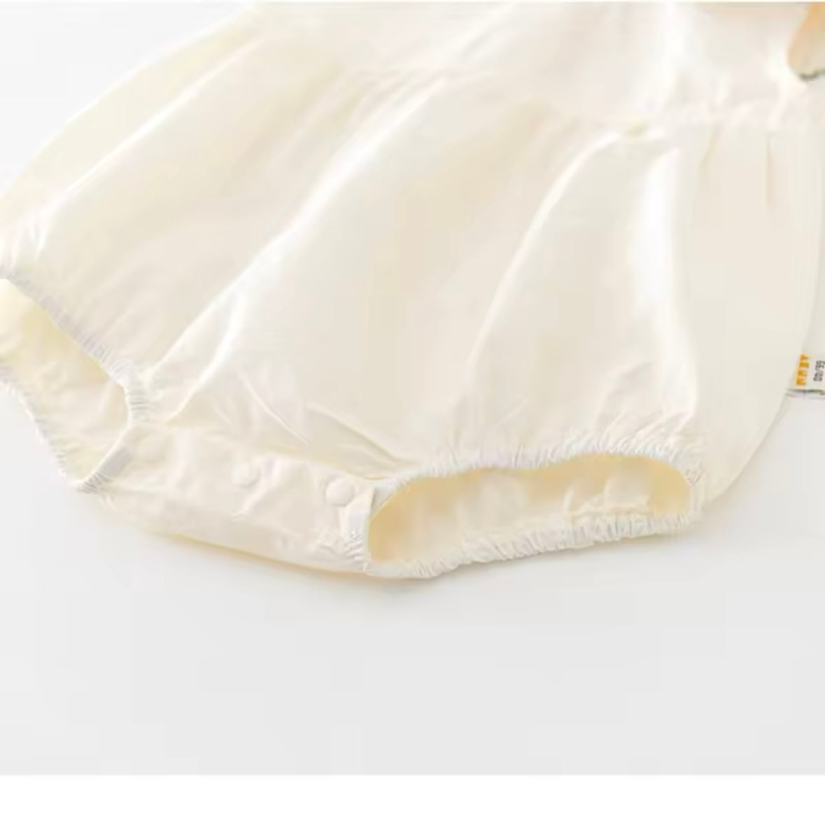 Baby Girl Heart Ruffle Collar Romper – Soft & Breathable