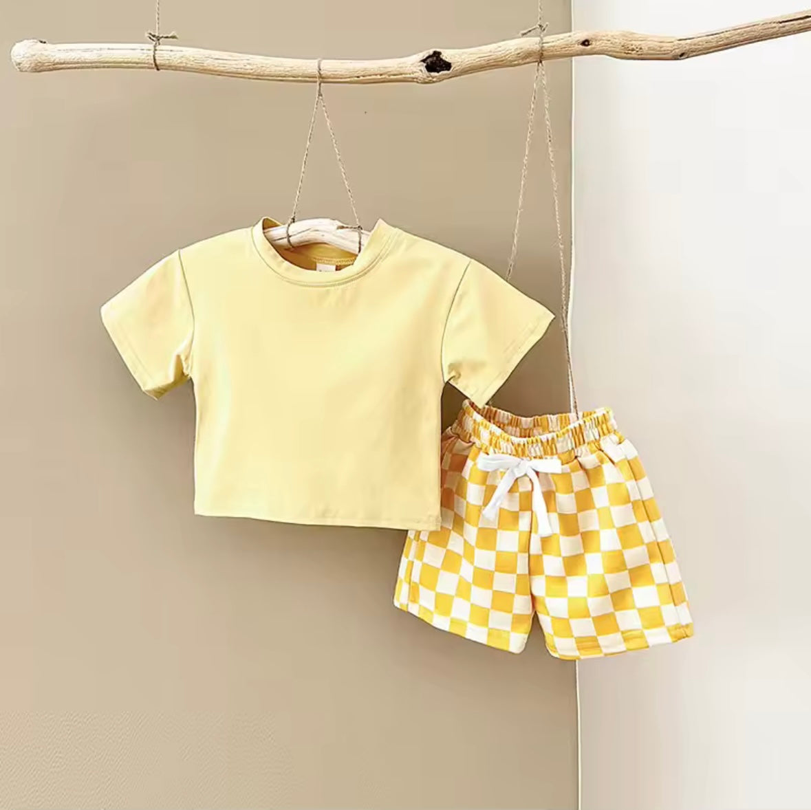 Baby Boy Summer Set – Solid T-shirt & Plaid Shorts